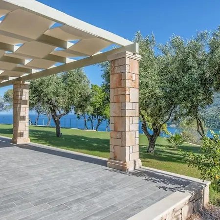 Vila Luxury Zante Artina Poolside Bar Childrens Playground *