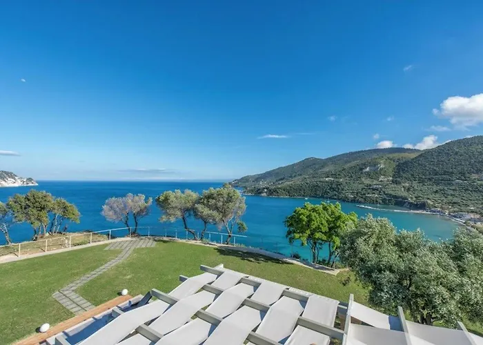 Vila Luxury Zante Artina Poolside Bar Childrens Playground *