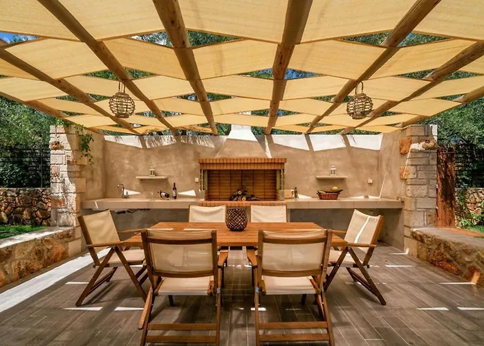 Vila Luxury Zante Artina Poolside Bar Childrens Playground *